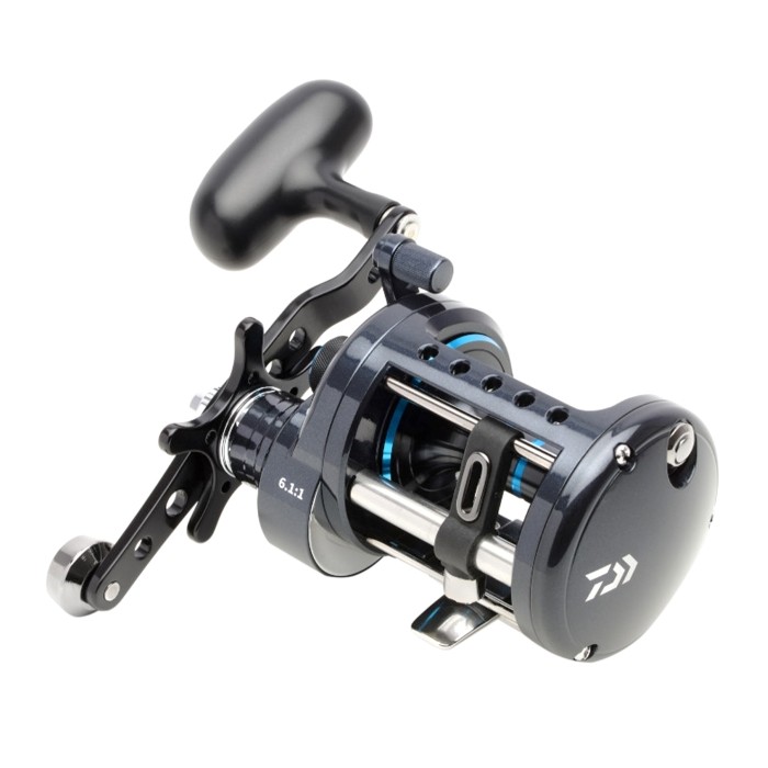 Daiwa Saltist Level Wind Multiplier Reel