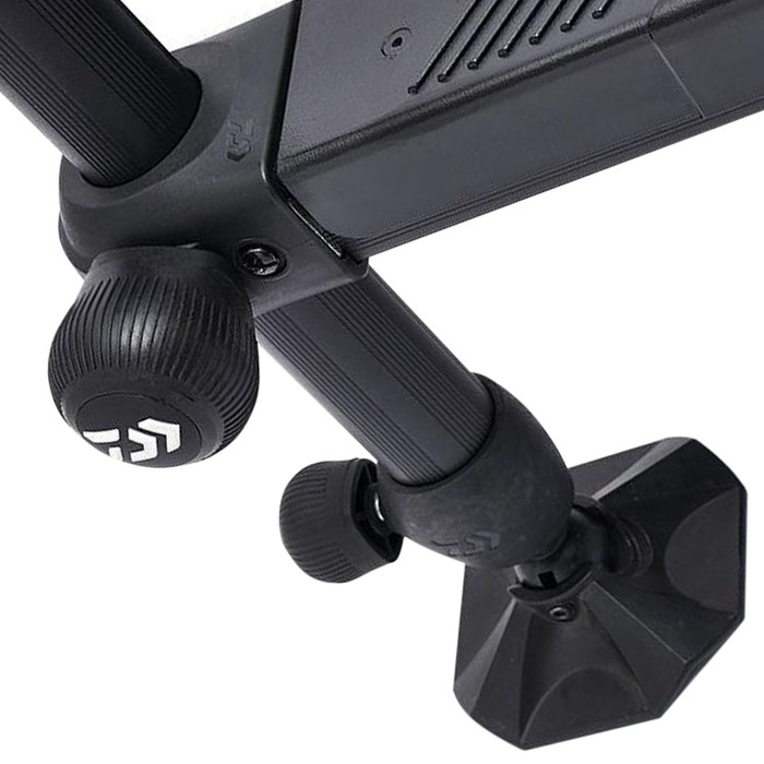 Daiwa Tournament 800 Seat Box Feet