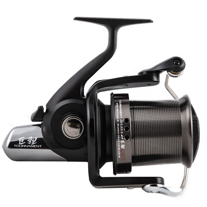 Daiwa Tournament Basia QDX Reel Right Side