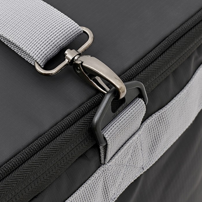 Daiwa Tournament Roller & Metal Case 120 3