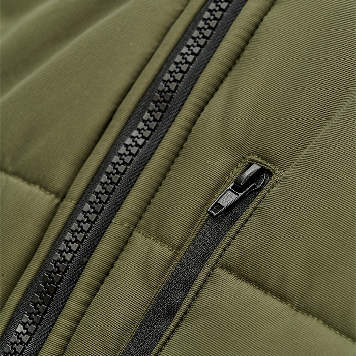 Daiwa Ultra Carp Fishing Jacket Close Up Zip