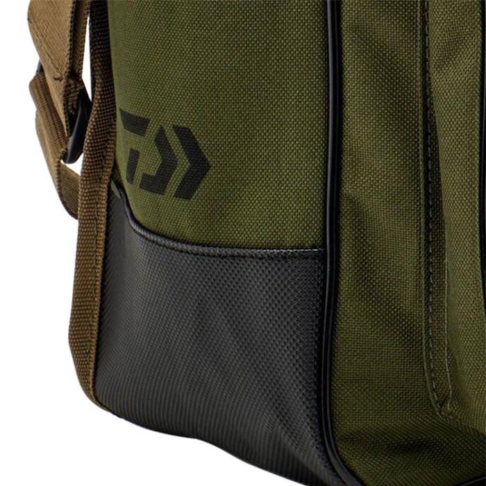 Daiwa Wilderness Game Fishing Bag 3 Close Up 1