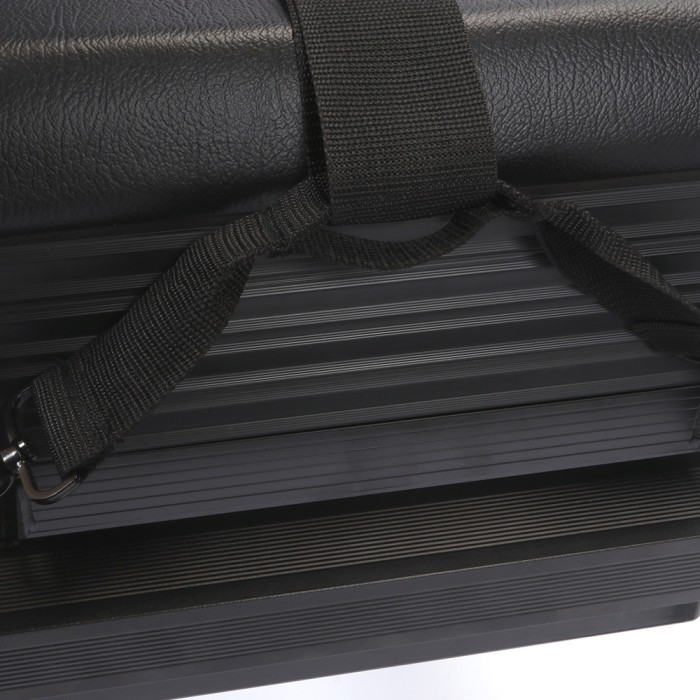 Discover Seat Box Close Up 7