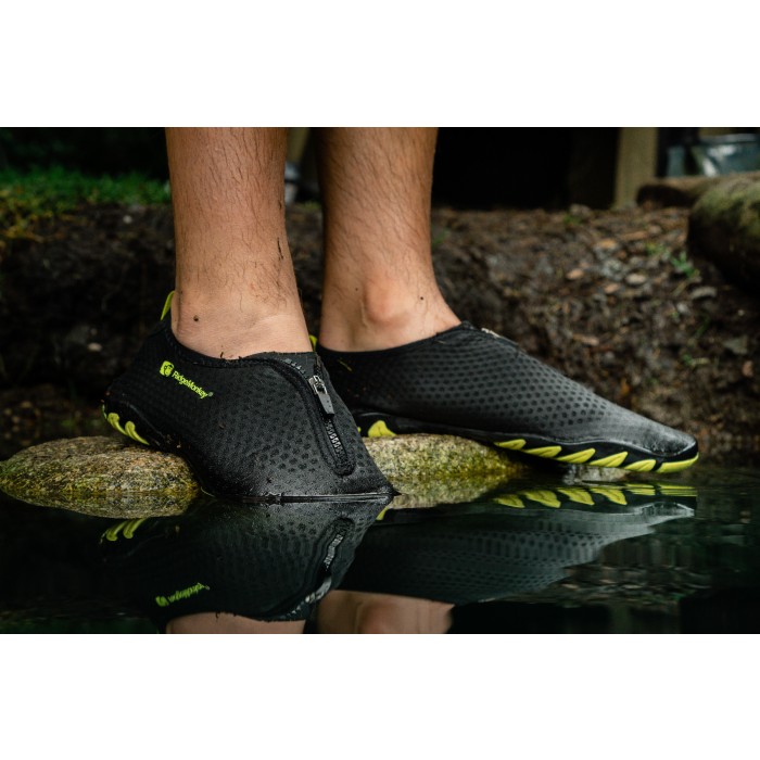 RidgeMonkey Aqua Shoes In Use  2