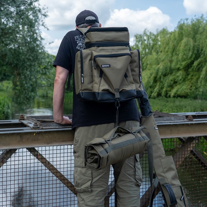 Sonik CMX Specialist Rucksack 30L In Use 2