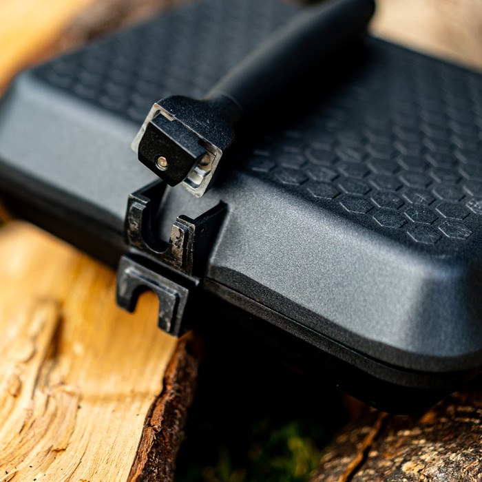 Sonik Sizzla Multi-Pan Set Deep Close Up 2