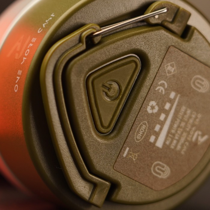 OMC Bivvy Bumper-Light & Speaker 4