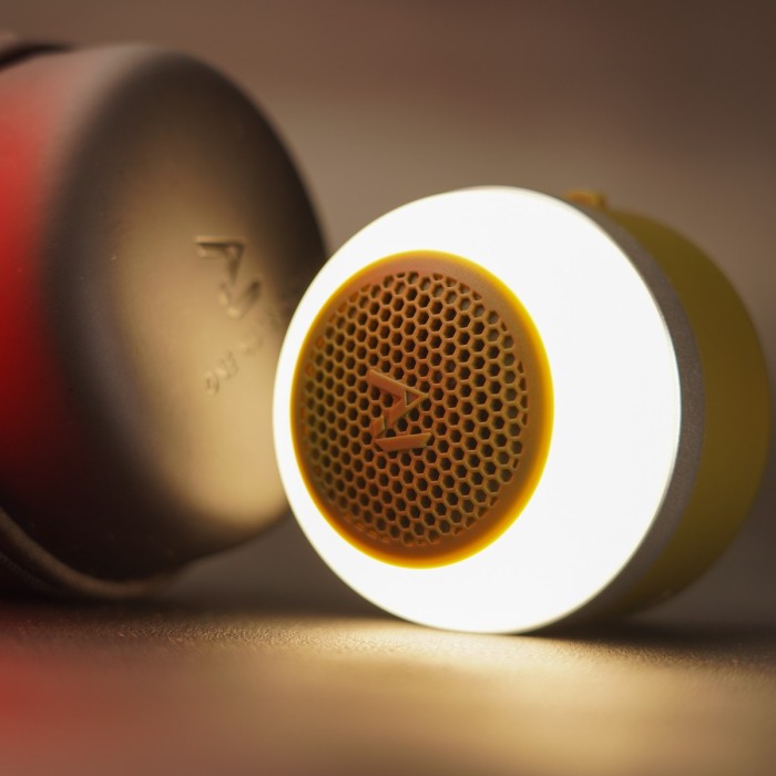 OMC Bivvy Bumper-Light & Speaker 12