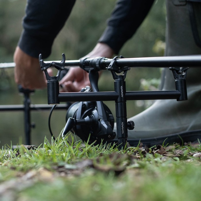 Advanta Fixed Buzz Bars 3 Rod In Use 2