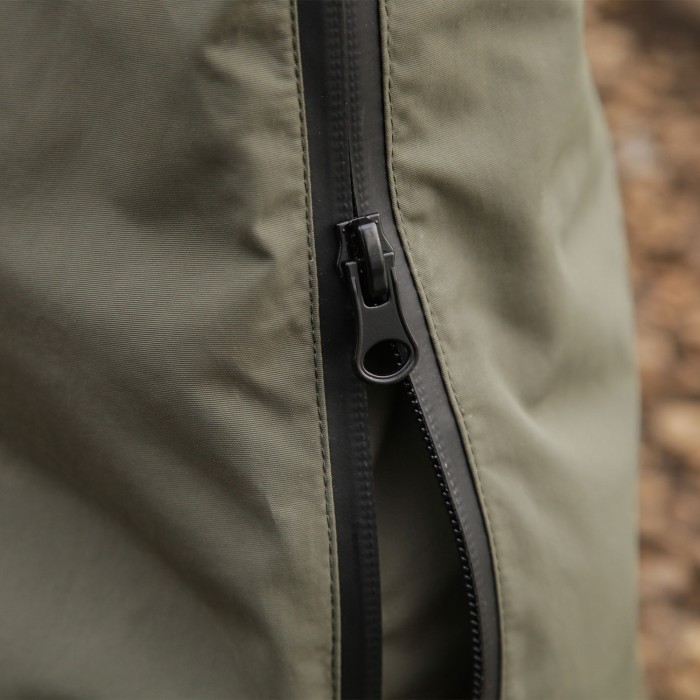 ESP Stash Salopettes close up 1