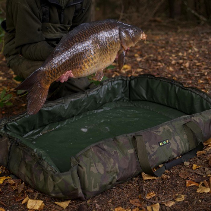ESP QuickDraw Unhooking Mat Large In Use 3