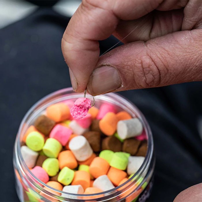 Fjuka Hookable Fishing Pop Ups Mixed Colours In Use 1