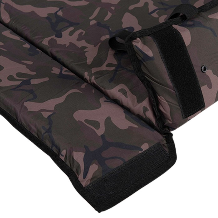 Fox Camo Unhooking Mat With Sides Close Up 3
