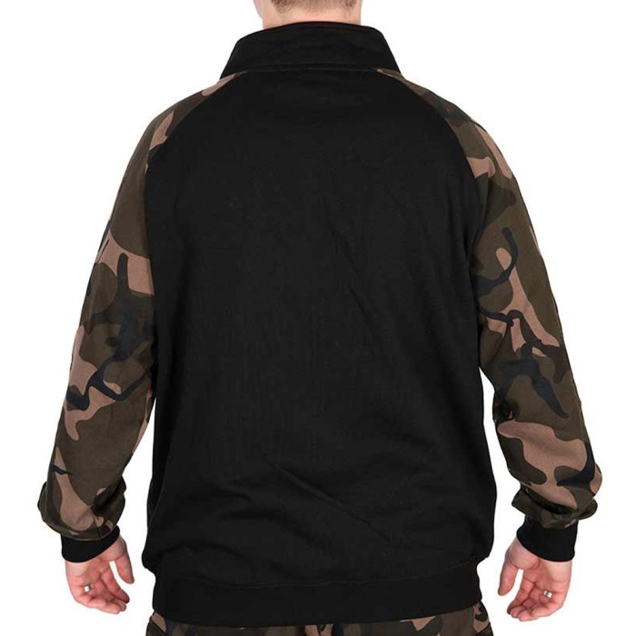 Fox Camo Logo Lightweight Quatre Zip Fleece In Use 3