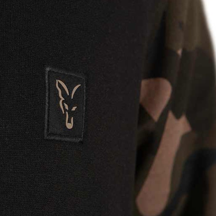 Fox Camo Logo Lightweight Quatre Zip Fleece Close Up 2