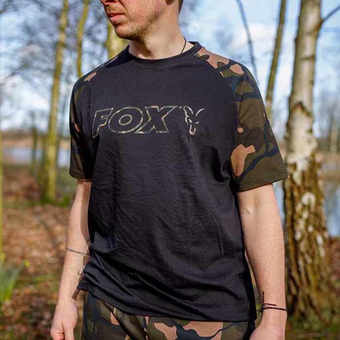 Fox Camo Logo Outline Black T-Shirt In Use 4