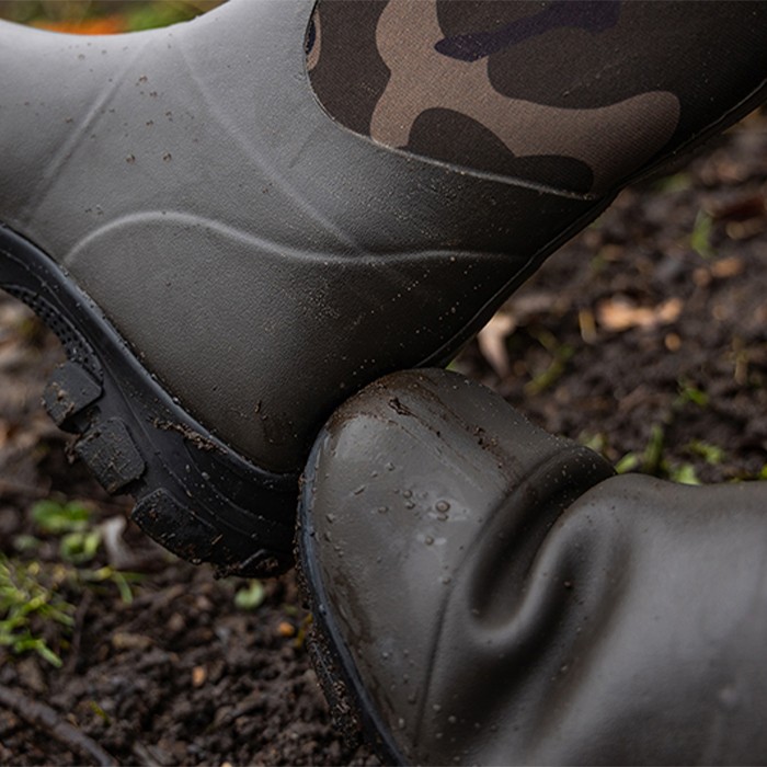 Fox Camo Neoprene Boots In Use 2