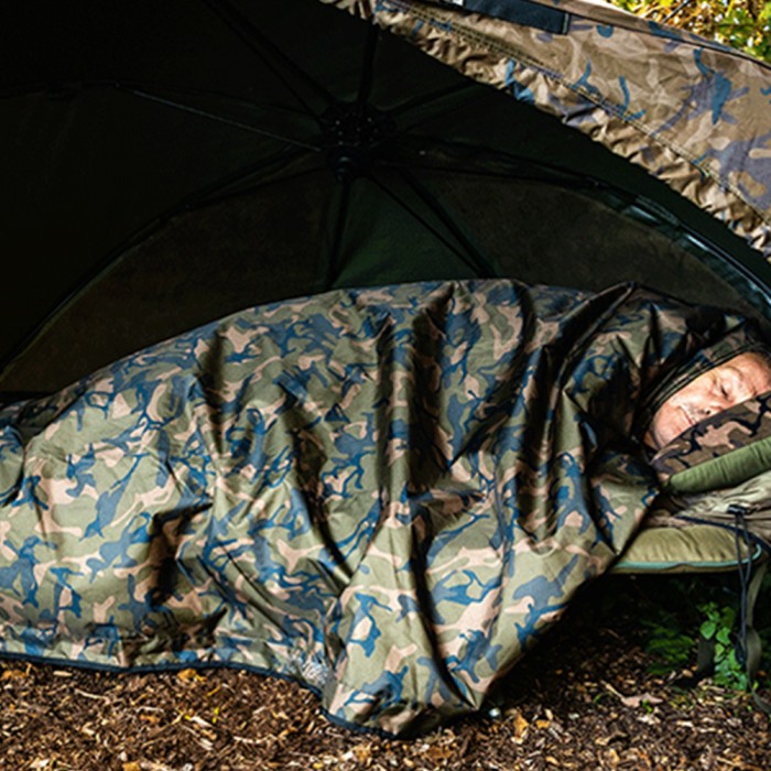 Fox Camo VRS2 Bedchair Cover 1