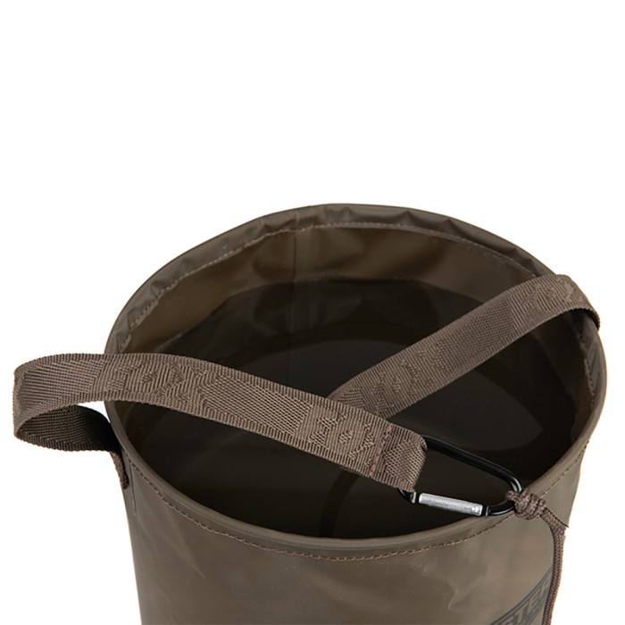 Fox Carpmaster Water Bucket Inside View