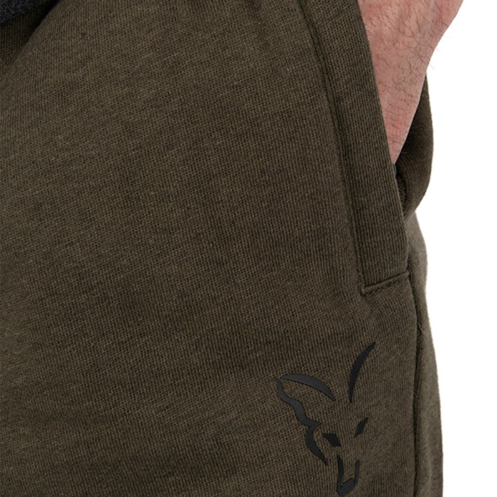 Fox Collection Green & Black Lightweight Fishing Jogger Shorts Close Up 3
