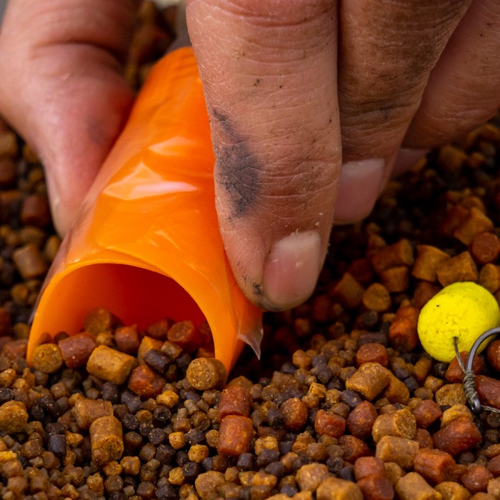 Fox Edges Rapide PVA Bag Fishing System Fast Melt In Use 2