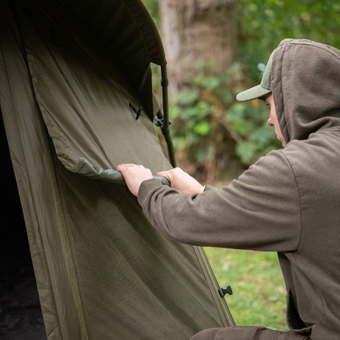 Fox EOS II Bivvy - 2 Person