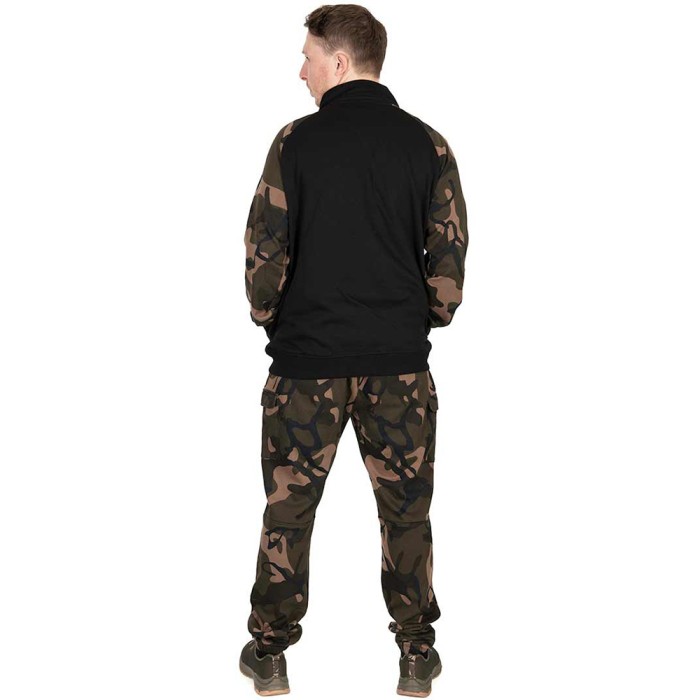 Fox Lightweight Camo Joggers In Use 2
