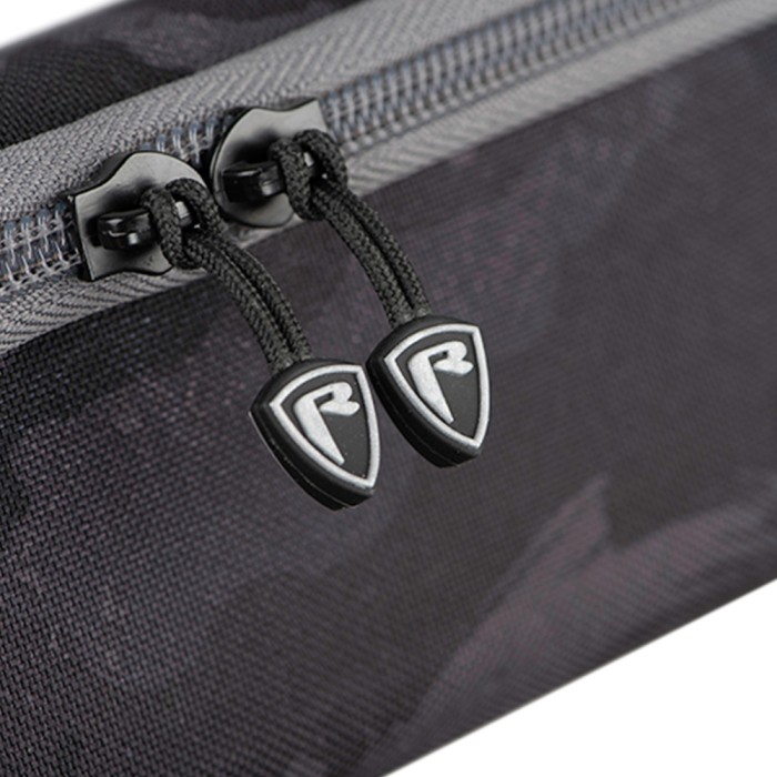 Fox Rage Voyager Camo Hard Spinnerbait Wallet Close Up 6