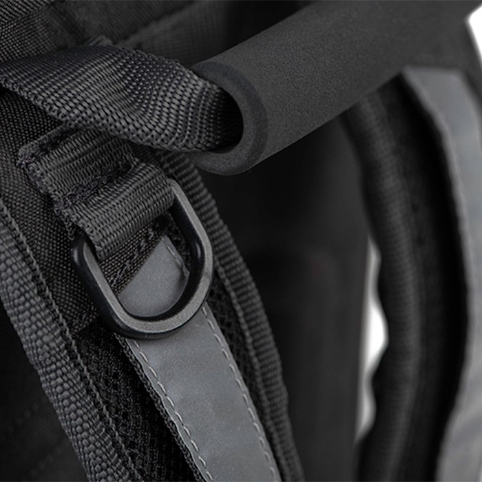 Fox Rage Street Fighter Fishing Rucksack Close Up Straps