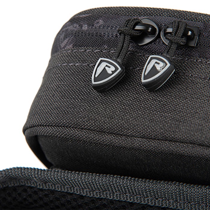 Fox Rage Street Fighter Utility Fishing Belt Close Up Zips