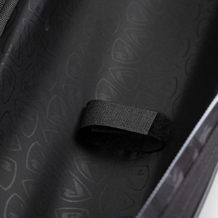 Fox Rage Voyager Camo Hard Rod Sleeve Single Close Up 1