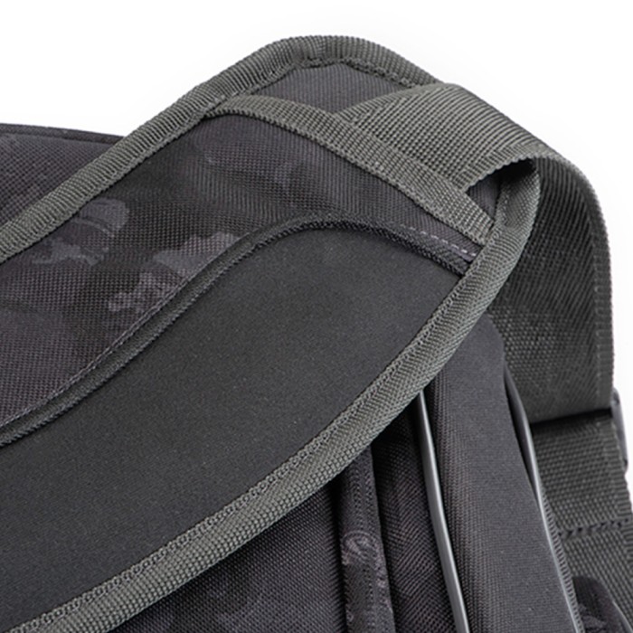 Fox Rage Voyager Camo Medium Carryall Close Up 9