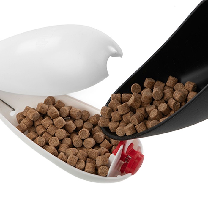 Fox Spomb Fishing Scoop In Use