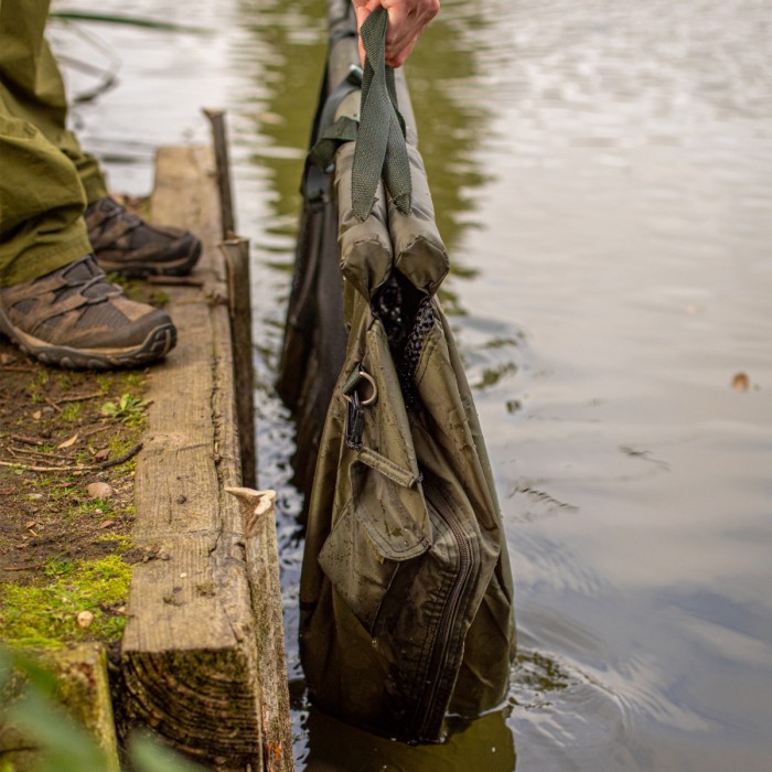 Fox STR Floatation Weigh Sling In Use 9