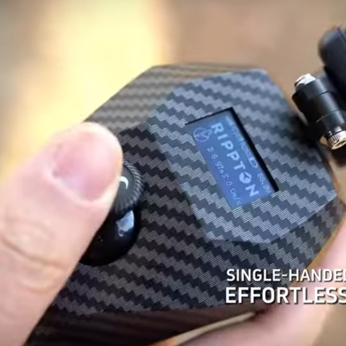 Future Carping Intrepid Bait Boat & GPS 1