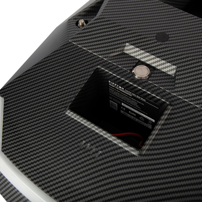 Future Carping Intrepid Bait Boat & GPS - Carbon 8