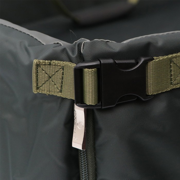 Gardner Compact Asylum Fishing Unhooking Mat Close Up 1