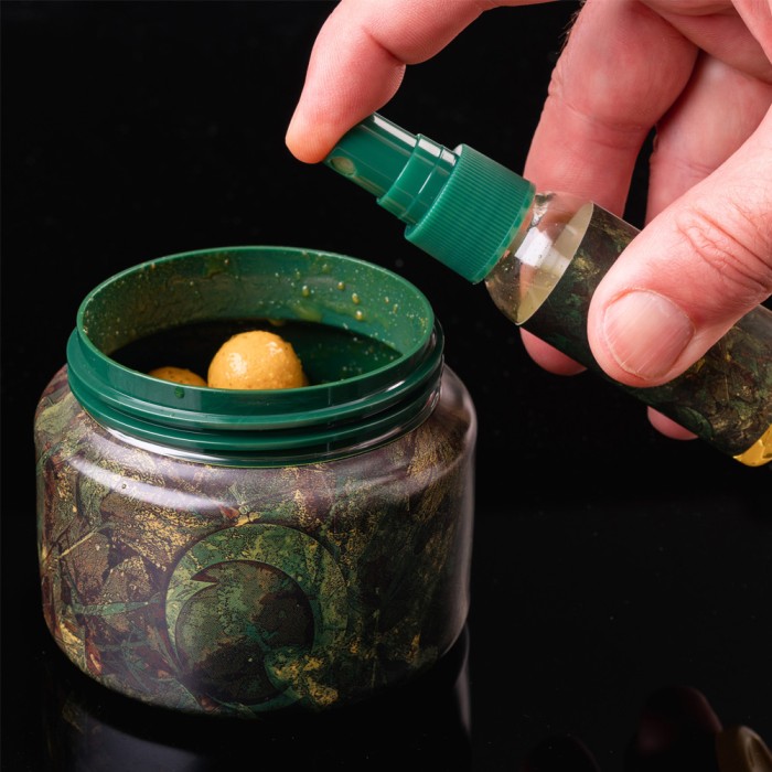 Gardner Fishing Bait Dip Kit In Use 1
