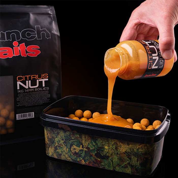 Gardner Fishing Bait Dip Kit In Use 3