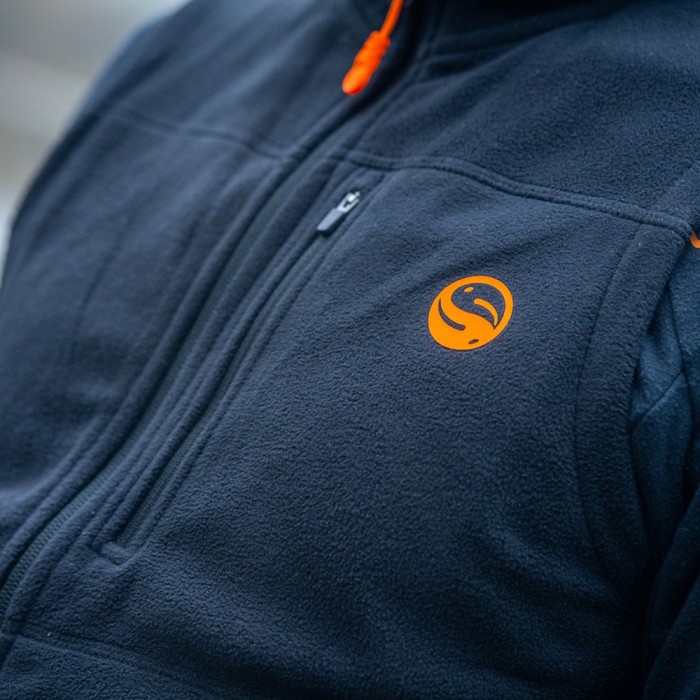 Guru Black Fleece Gilet In Use 4