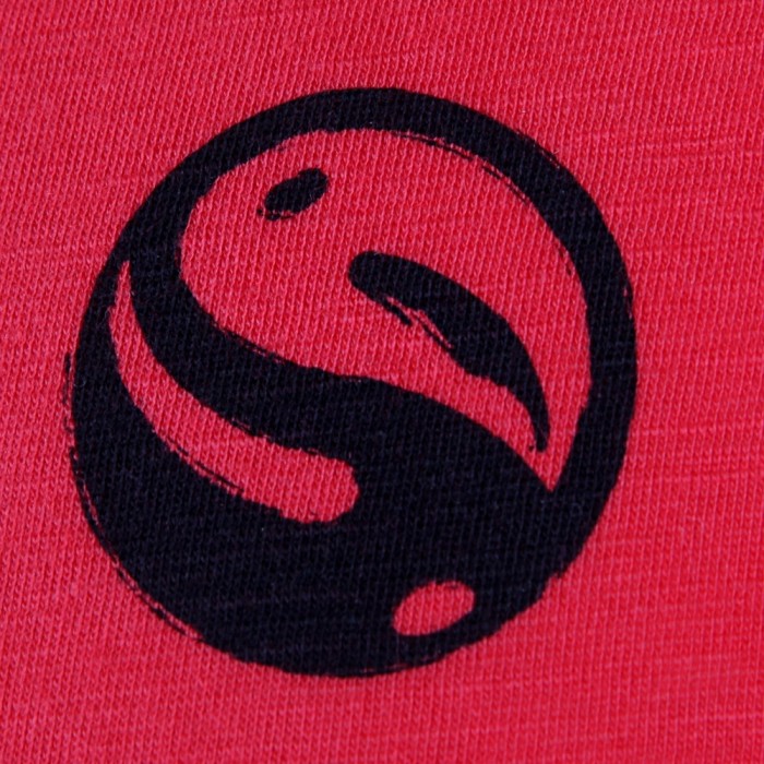 Guru Red T-Shirt Close Up Logo