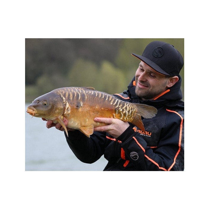 Guru Ripstop Black Snapback In Use