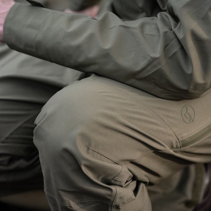 Korda Kore Drykore Fishing Over Trousers Olive In Use 3