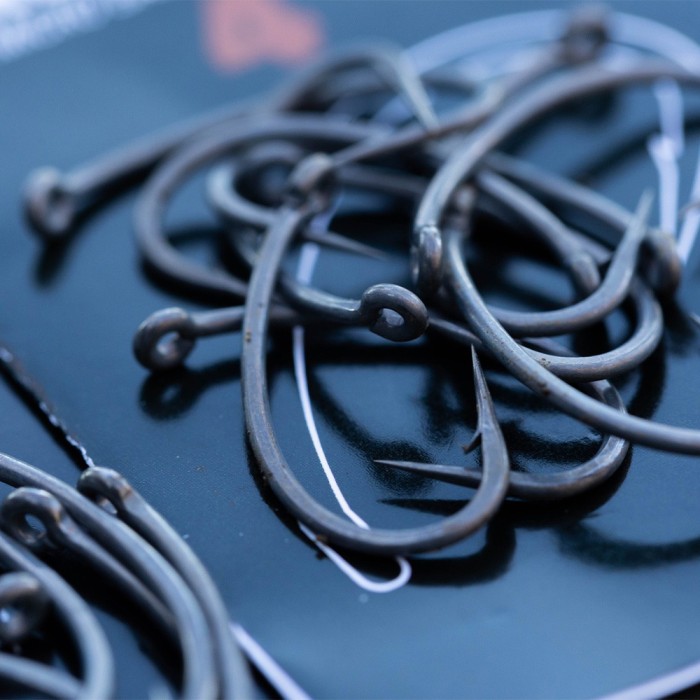 Korda Kurv Shank X Fishing Hook Close Up 2