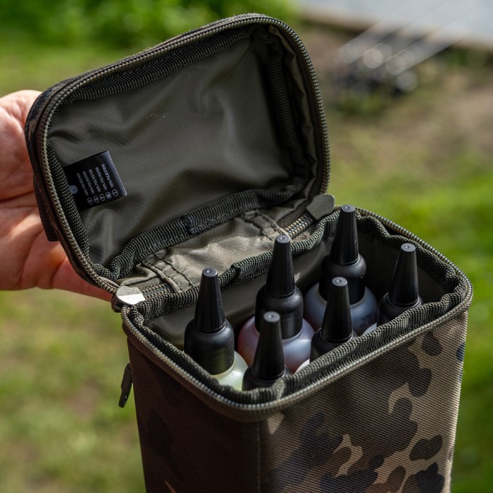 Korda Compac Dark Kamo Goo Bag In Use 1