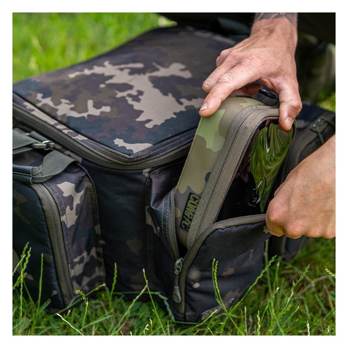 Korda Compac Dark Kamo Carryall Large Close Up 1