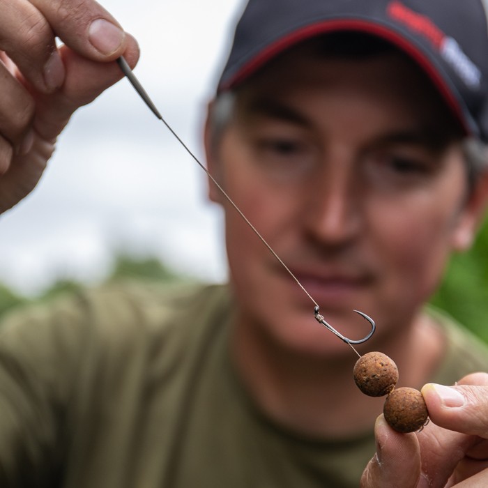 Korda Basix Ready Tied Hair Rigs Wide Gape In Use 2