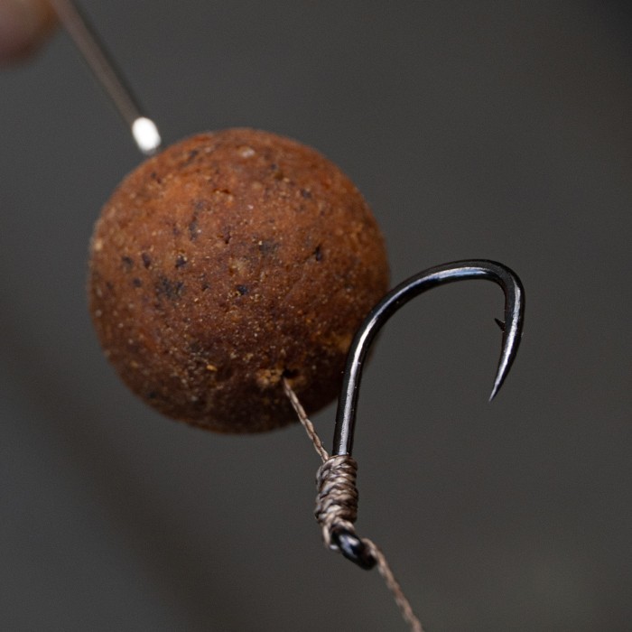 Korda Basix Wide Gape Hooks In Use