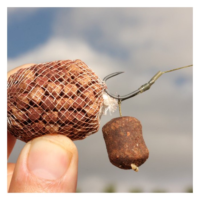 Korda Boilie Funnel Web PVA Fishing System In Use 5