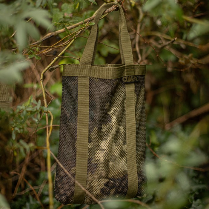 Korda Compac Air Dry Bags In Use 1
